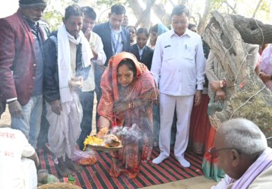 *सार्वजनिक बार महोत्सव के शुभारंभ अवसर पर श्रीमती कौशल्या साय और कैबिनेट मंत्री  लखन लाल देवांगन हुए शामिल*