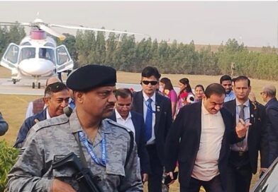 *कोरबा 77 वे गणतंत्र दिवस में झंडा फहराए और वहां काम करने वाले मजदूरों से मुलाकात किए गौतम अडानी पहुंचे ग्राम पताढ़ी,अडानी ग्रुप के आने से कोरबा-पश्चिम क्षेत्र के उद्योग पत्तियो कि चिन्त बड़ गई है*