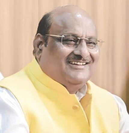 *पूर्वमंत्री जयसिंह ने मुख्यमंत्री साय को लिखा पत्र:कहा-बालको के भारी औद्योगिक उपयोग से ध्यानचंद चौक से रिस्दी चौक तक सड़क जर्जर और खतरनाक, बालको अपने सीएसआर मद से कराए शीघ्र निर्माण वर्षा ऋतु के पहले काराए*