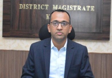 *”अंधेर नगरी चौपट राजा” का पार्ट 2 भ्रष्टाचार हिटलर- कलेक्टर अजीत कुमार बसंत को सरगुजा अंबिकापुर जिले के वर्तमान में कलेक्टर है उनका तबादला 16 दिसंबर 2025 को कोरबा से हुआ था इस 5 महीने में ही सरगुजा जिले के आम लोग और खास लोग में सत्ता में बैठे विधायक और 19 मंडल अध्यक्ष उनके कार्य शैली को लेकर हल्ला बोल रहे हैं यहां तक पिछले सप्ताह सभी लोग छत्तीसगढ़ के यशस्वीय मुख्यमंत्री विष्णु देव साय जी से मिलकर कलेक्टर अजीत कुमार बसंत का शिकायत किए हैं और विधायक सहित सभी नेताओं ने मांग किया है कि उनको तत्काल सरगुजा कलेक्टर से हटाया जाए उनकी कार्यशैली को लेकर उनके बात व्यवहार को लेकर वहां के आम जनता से लेकर शासन पक्ष के विधायक और मंडल अध्यक्ष विरोध कर रहे हैं छत्तीसगढ़ की सरकार बोलती है कि छत्तीसगढ़ में जीरो टॉलरेंस की नीति अपनाई जा रही है तो ऐसे भ्रष्ट हिटलर और अव्यवहाशिल व्यक्ति को क्यों सरगुजा कलेक्टर के रूप में बैठाया गया है*