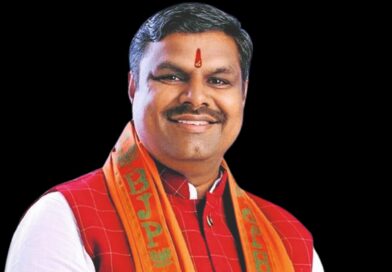 *वीएसके ऐप में तकनीकी त्रुटियों का होगा शीघ्र समाधान, तकनीकी समस्या के कारण किसी शिक्षक का वेतन नहीं कटेगा : शिक्षा मंत्री गजेंद्र यादव,लगभग डेढ़ लाख शिक्षक नियमित रूप से ऑनलाइन उपस्थिति दर्ज कर निभा रहे हैं अपनी जिम्मेदारी, शिक्षा मंत्री ने जताया आभार,85 प्रतिशत शिक्षक रोज लगाते है ऑनलाइन अटेंडेंस*