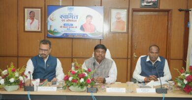 *खनन प्रभावित वन भूमि के पुनरुद्धार में वैज्ञानिक वानिकी को सर्वोच्च प्राथमिकता : वन मंत्री केदार कश्यप,वन मंत्री ने ली सार्वजनिक व निजी उपक्रमों तथा वन विभाग के वरिष्ठ अधिकारियों की उच्चस्तरीय बैठक,वैज्ञानिक पुनरुद्धार, स्थानीय प्रजातियों के रोपण और वन्यजीव संरक्षण पर दिए सख्त निर्देश*