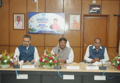 *खनन प्रभावित वन भूमि के पुनरुद्धार में वैज्ञानिक वानिकी को सर्वोच्च प्राथमिकता : वन मंत्री केदार कश्यप,वन मंत्री ने ली सार्वजनिक व निजी उपक्रमों तथा वन विभाग के वरिष्ठ अधिकारियों की उच्चस्तरीय बैठक,वैज्ञानिक पुनरुद्धार, स्थानीय प्रजातियों के रोपण और वन्यजीव संरक्षण पर दिए सख्त निर्देश*