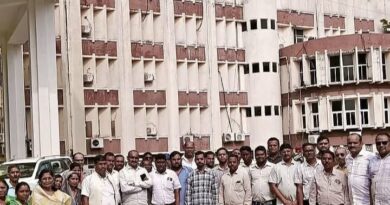 *SECL प्रबंधन के उदासीन रवैये से हरदीबाजार के ग्रामीणों में आक्रोश, 5 अक्टूबर को सीएमडी कार्यालय बिलासपुर के घेराव और तालाबंदी का ऐलान,विधायक की मौजूदगी में बैठक के बाद भी नहीं सुलझे मुआवजा, रोजगार व पुनर्वास के मुद्दे,2-3 दिन में समाधान के आश्वासन के बाद भी प्रबंधन की चुप्पी से बढ़ा असंतोष,ग्राम पंचायत हरदीबाजार के सरपंच लोकेश्वर सिंह कंवर व कटघोरा विधायक प्रेमचंद पटेल के नेतृत्व में होगा उग्र एवं शांतिपूर्ण आंदोलन*
